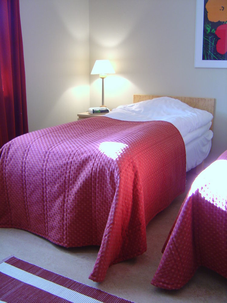 Nordiska Folkhoegskolan Bed And Breakfast Kungalv Bagian luar foto