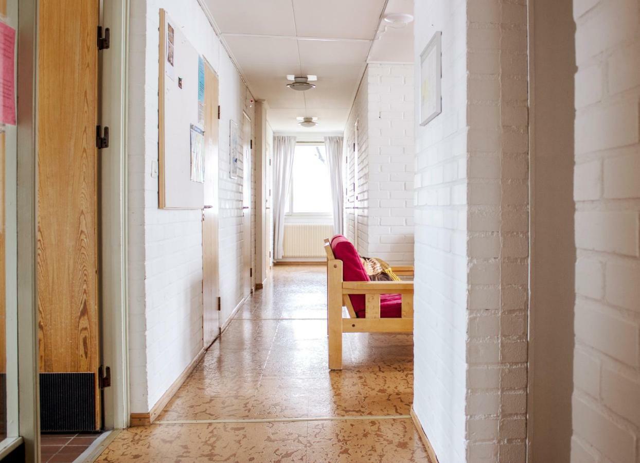 Nordiska Folkhoegskolan Bed And Breakfast Kungalv Bagian luar foto